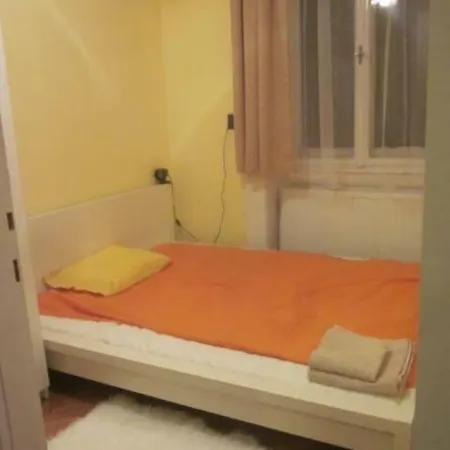 For Groups In Centre Of Budapest, Isabella Str. *